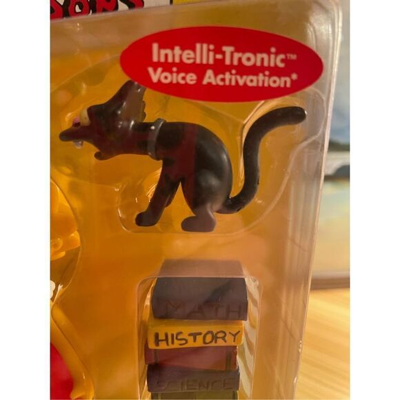 The Simpsons WOS World Of Springfield Lisa Simpson Figure Series 1 Playmates MOC - Picture 3 of 5